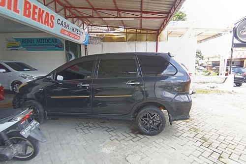 2012 Toyota Avanza Veloz 1.5 A/T tua