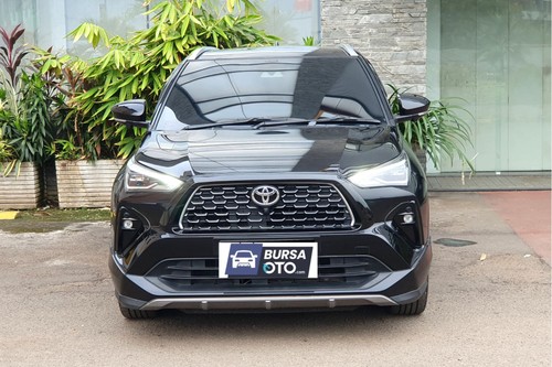 2023 Toyota Yaris Cross 1.5 S HV CVT With GR Parts Aero Package bekas