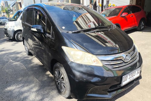 Dijual 2012 Honda Freed PSD bekas