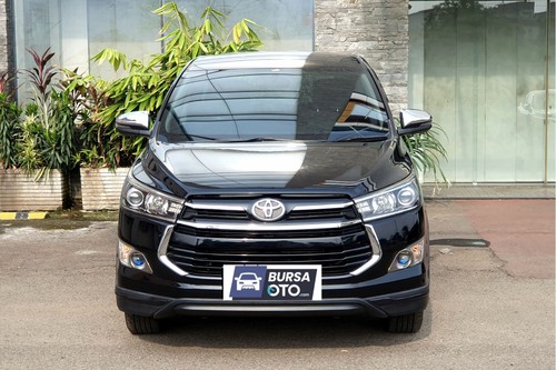 Used 2020 Toyota Venturer 2.4 MT