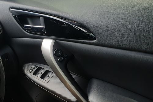 2019 Mitsubishi Eclipse Cross ULTIMATE 1.5L A/T bekas