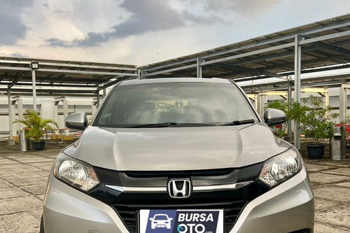 Used 2016 Honda HRV E CVT