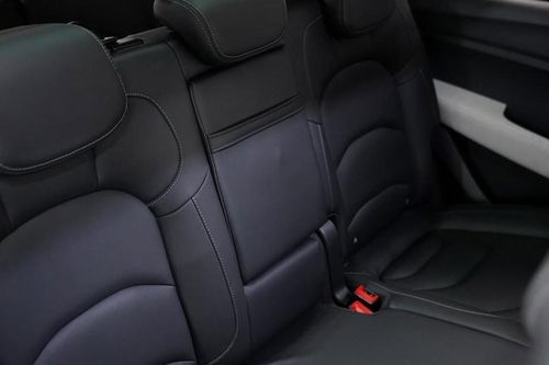 2021 Wuling Almaz RS 1.5T Pro tua