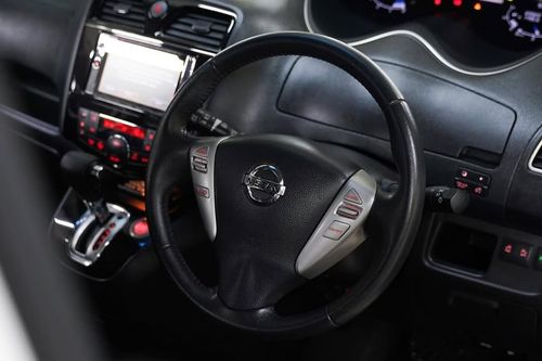 2016 Nissan Serena HWS bekas