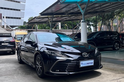 2022 Toyota Camry 2.5 V AT bekas