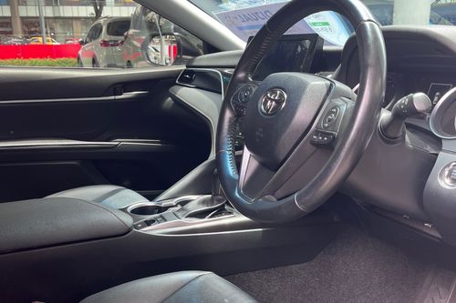 2022 Toyota Camry 2.5 V AT tua