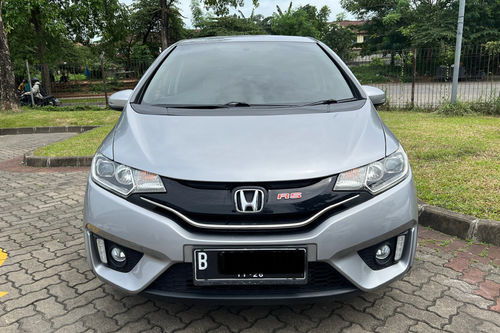 Second hand 2016 Honda Jazz RS CVT 
