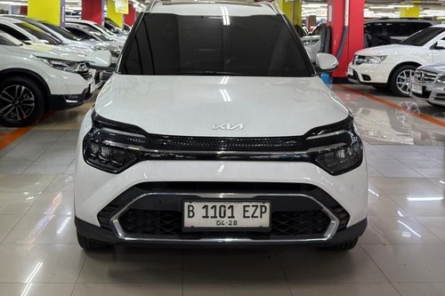 2022 Kia Carens CARENS A/T bekas