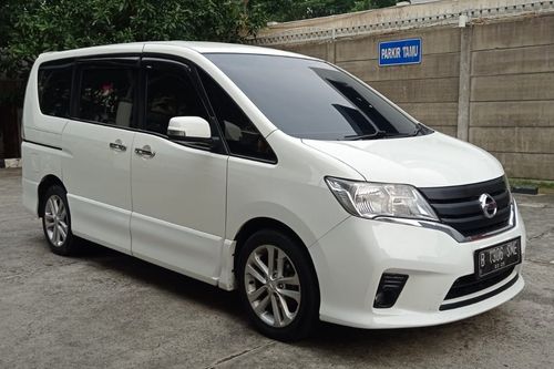 2013 Nissan Serena 2.0 X AT HWS tua