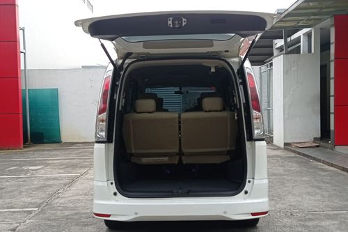Beli mobil bekas