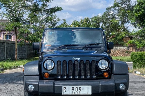 2013 Jeep Wrangler Sport 2.8L DIESEL AT 4D bekas