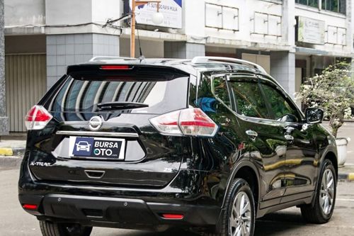 Second hand 2016 Nissan X Trail 2.5 CVT 