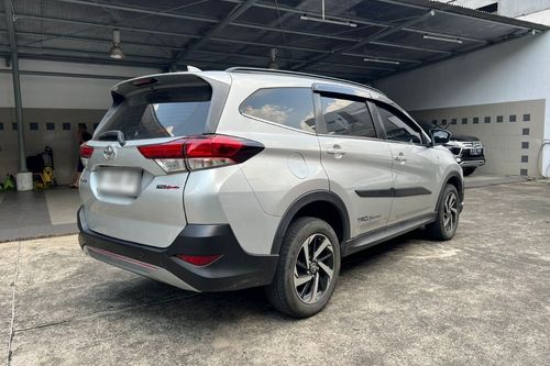 2019 Toyota Rush 1.5L TRD AT tua