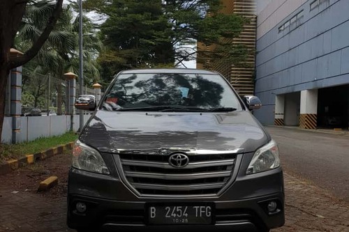 2015 Toyota Innova E 2.0 AT bekas
