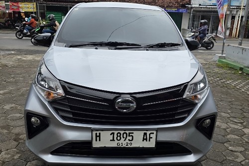 2024 Daihatsu Sigra 1.2 R AT bekas