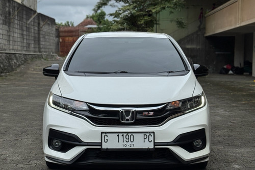 2017 Honda Jazz RS CVT bekas