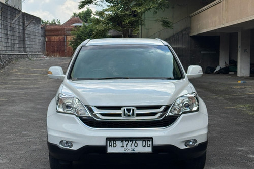 2011 Honda CR-V  2.0L AT bekas