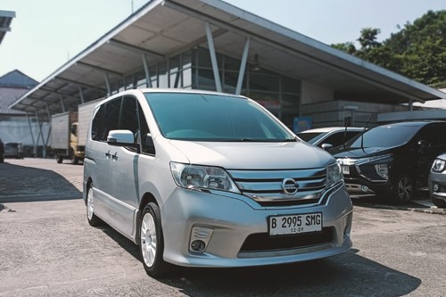 2014 Nissan Serena  2.0L Highway Star AT bekas