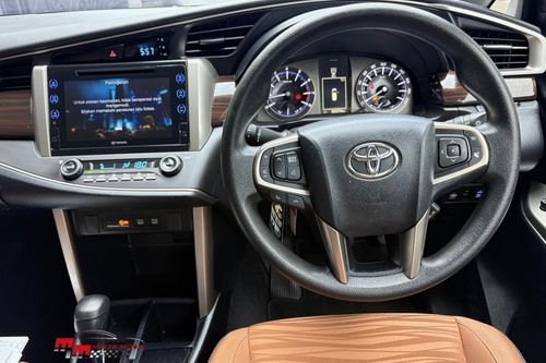 Second hand 2020 Toyota Kijang Innova 2.0 V AT 