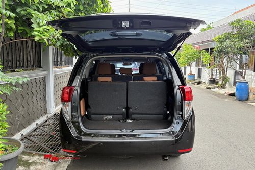 Used 2020 Toyota Kijang Innova 2.0 V AT