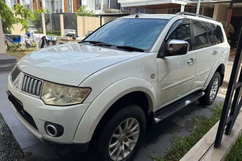 2011 Mitsubishi Pajero Sport Exceed AT 4x2 bekas
