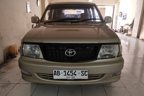 2004 Toyota Kijang  2.4L Diesel LGX bekas
