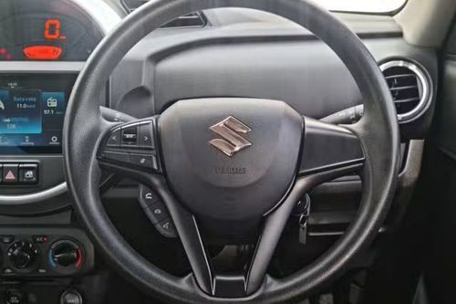 2023 Suzuki S-Presso 1.0L AGS bekas