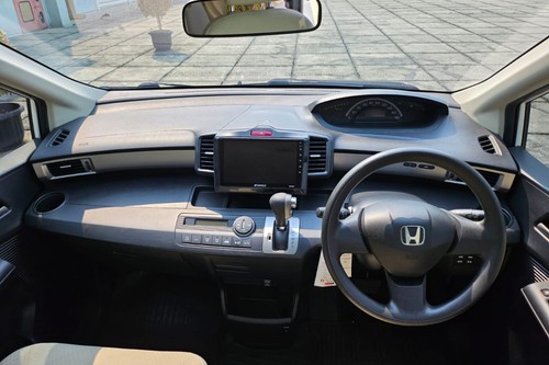 2012 Honda Freed PSD tua