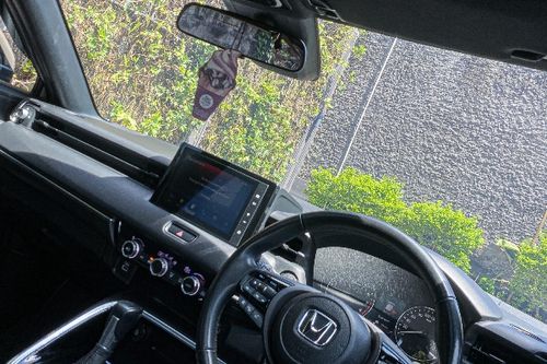 2023 Honda HRV 1.5L SE CVT tua