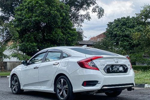 Dijual 2020 Honda Civic 1.5L ES bekas