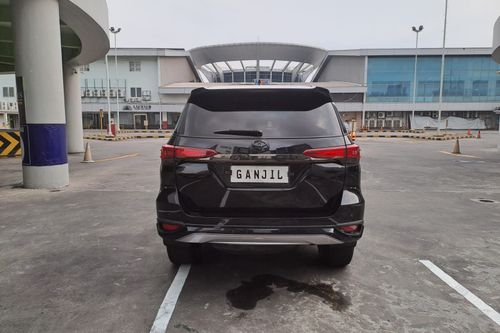 Dijual 2018 Toyota Fortuner VRZ Trd Sportivo AT bekas