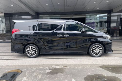 Dijual 2015 Toyota Alphard 2.5L Welcab AT bekas
