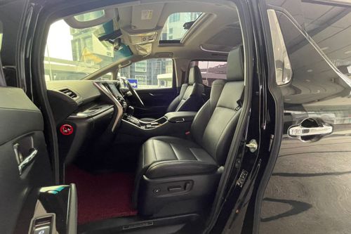 2015 Toyota Alphard 2.5L Welcab AT tua