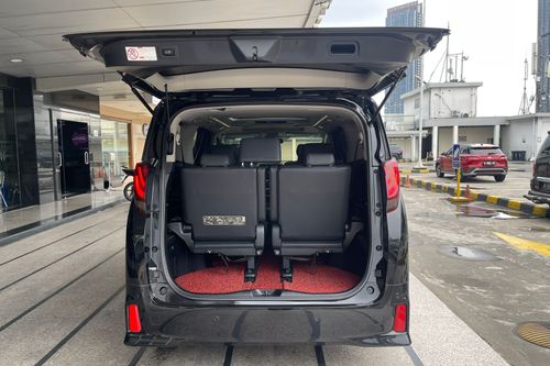 2015 Toyota Alphard 2.5L Welcab AT bekas