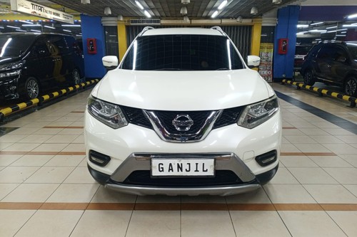 2015 Nissan X-Trail  2.0 AT HYB bekas