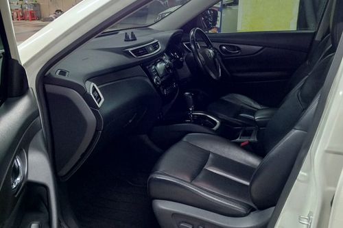 Dijual 2015 Nissan X Trail 2.0 AT HYB bekas