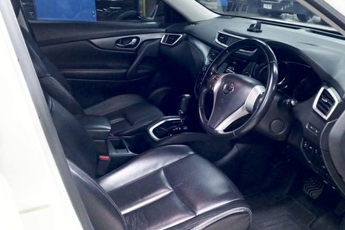 Dijual 2015 Nissan X Trail 2.0 AT HYB bekas