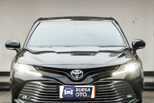 2020 Toyota Camry V 2.5L AT bekas
