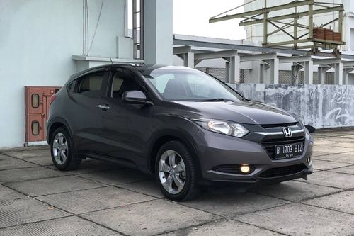2015 Honda HRV 1.5L E CVT tua