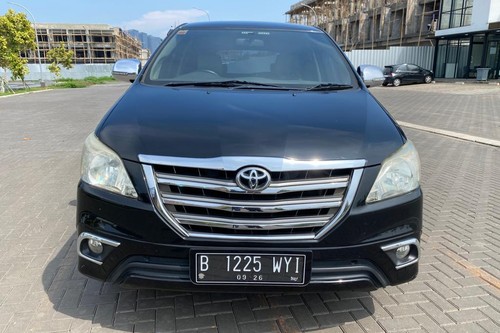 2015 Toyota Kijang Innova 2.5 G MT DIESEL