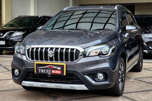 2022 Suzuki SX4 S Cross  AT bekas