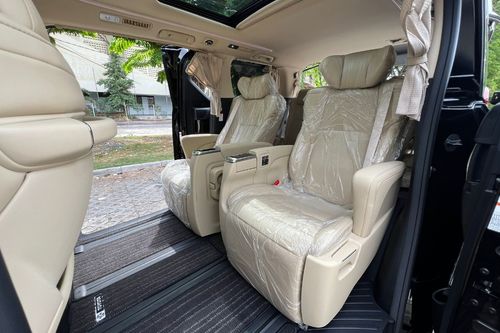 2021 Toyota Alphard 2.5 G A/T bekas