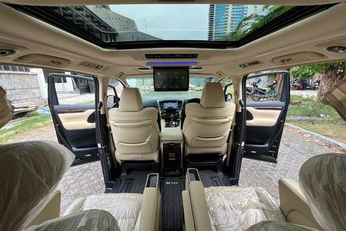 2021 Toyota Alphard 2.5 G A/T bekas
