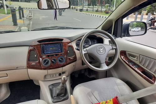 2011 Toyota Kijang Innova 2.0 G MT