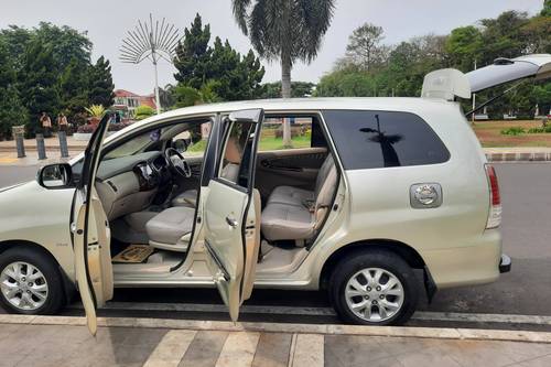 2011 Toyota Kijang Innova 2.0 G MT