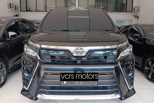 2018 Toyota Voxy 2.0 CVT