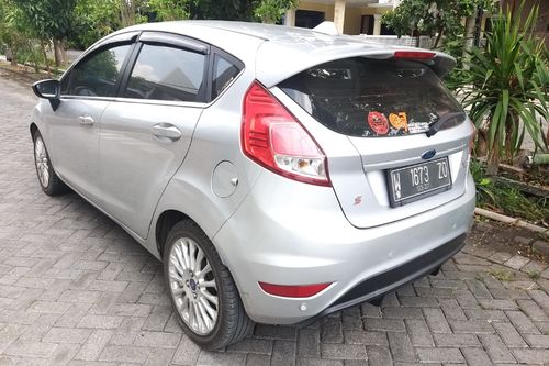 Old 2013 Ford Fiesta 1.5L AT S