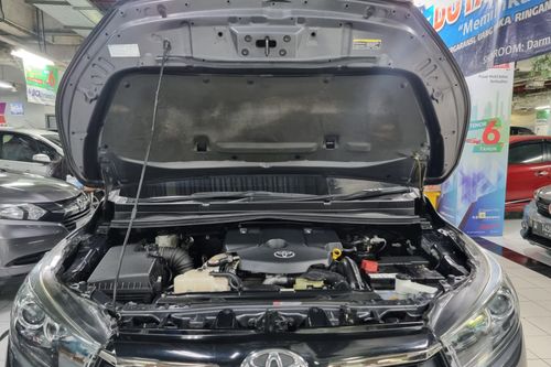 Second hand 2018 Toyota Innova REBORN DIESEL VENTURER 2.5 AT 