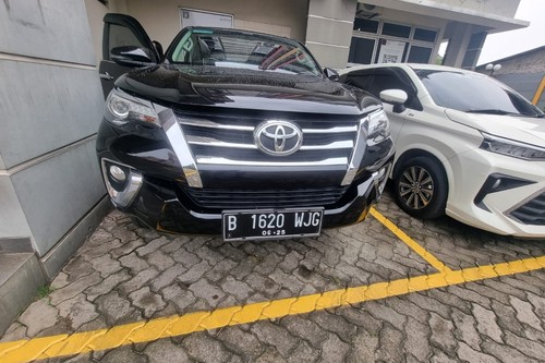 Used 2020 Toyota Fortuner 2.4 VRZ AT