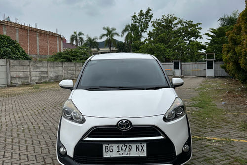 Old 2017 Toyota Sienta 1.5L V AT
